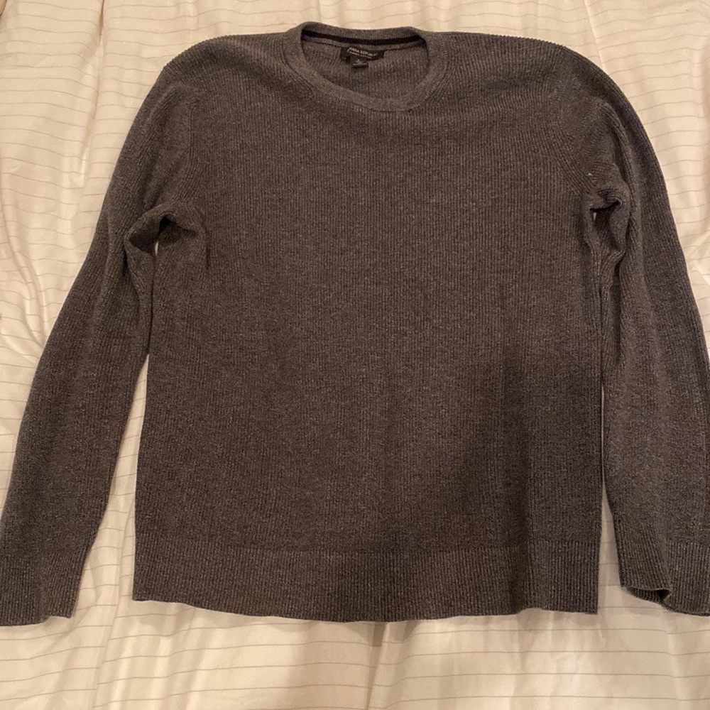 Banana republic crew neck sweater